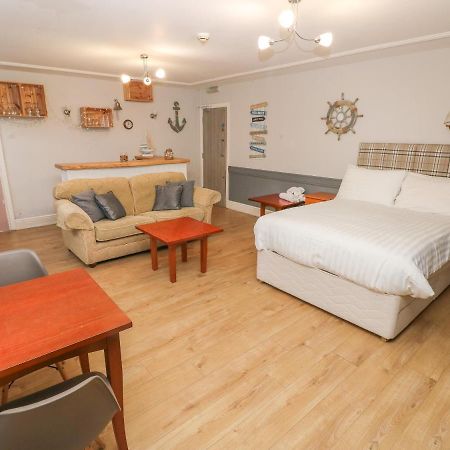 Studio Apartment Tenby Dış mekan fotoğraf